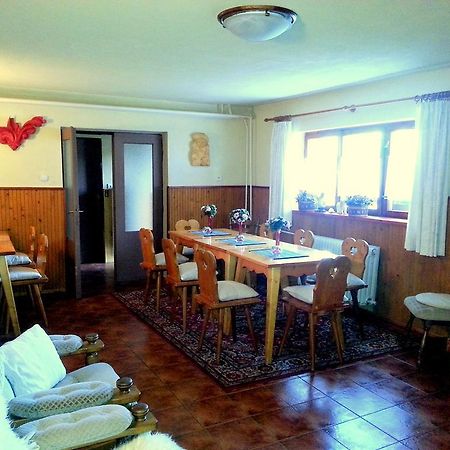 Chata Salas Mlynceky Buitenkant foto